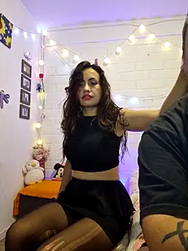 LASEXbellaX online show from April 29, 2026, 2:48 am