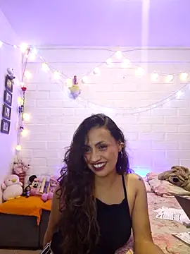 LASEXbellaX online show from May 1, 2026, 2:49 am
