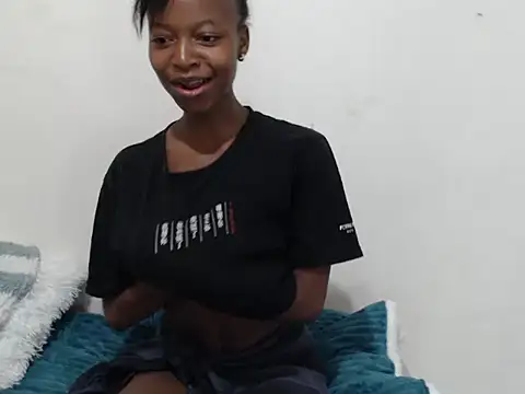 Snapshot of SexyPetite_22 chatting on June 7, 2026, 8:23 pm SexyPetite 22 online show from June 7, 2026, 8:23 pm