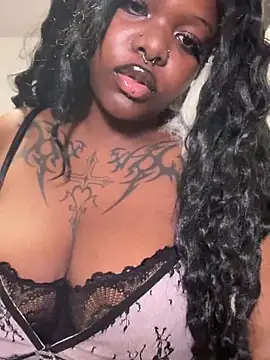 Nyla xox online show from April 10, 2026, 10:14 pm