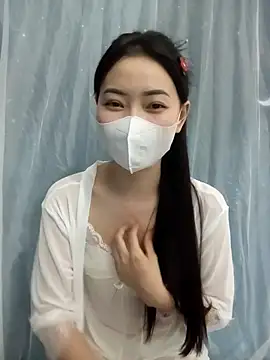 Snapshot of Xiangchuu chatting on April 22, 2026, 3:35 pm Xiangchuu online show from April 22, 2026, 3:35 pm