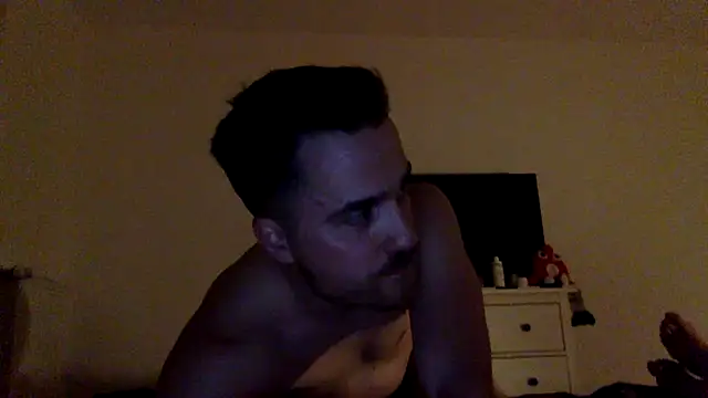 AlphaTRkings online show from March 25, 2026, 2:50 am