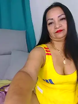 Snapshot of antonelamistresxxx chatting on June 14, 2026, 12:30 am antonelamistresxxx online show from June 14, 2026, 12:30 am