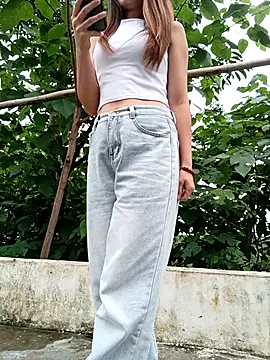Snapshot of Aurora_Nova chatting on May 3, 2026, 11:22 pm Aurora Nova online show from May 3, 2026, 11:22 pm
