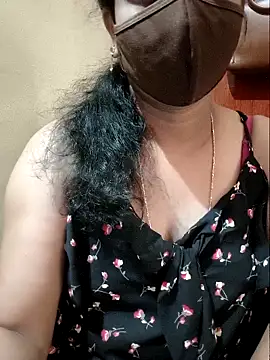 Snapshot of Latha_lovely chatting on April 25, 2026, 7:22 am Latha lovely online show from April 25, 2026, 7:22 am