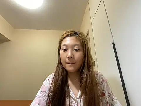 Snapshot of tutu512 chatting on May 24, 2026, 11:04 am tutu512 online show from May 24, 2026, 11:04 am