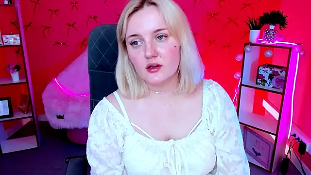 Snapshot of KathyBriggs chatting on March 27, 2026, 8:26 am KathyBriggs online show from March 27, 2026, 8:26 am