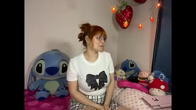 Snapshot of Nerdycopper chatting on April 4, 2026, 3:05 am Nerdycopper online show from April 4, 2026, 3:05 am