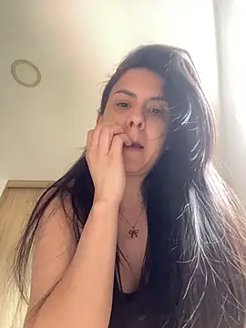 Snapshot of Annarhode chatting on July 12, 2026, 6:54 pm Annarhode online show from July 12, 2026, 6:54 pm