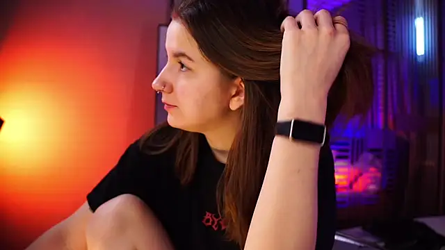 Snapshot of Frantease chatting on March 29, 2026, 5:29 am Frantease online show from March 29, 2026, 5:29 am