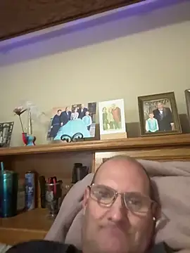Jasonmackendrick00 online show from September 21, 2025, 3:08 am