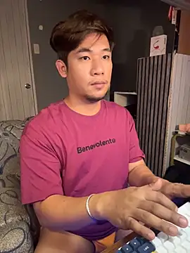 Titanryu online show from June 1, 2026, 6:42 pm