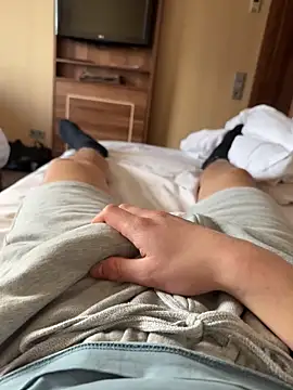 justin2787 online show from March 26, 2026, 4:23 pm