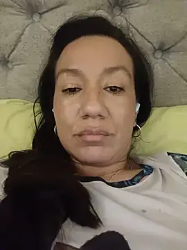 Snapshot of danna_tt chatting on June 16, 2026, 12:24 am danna tt online show from June 16, 2026, 12:24 am