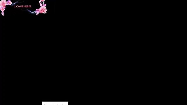 MoollyLove online show from May 20, 2026, 1:39 pm