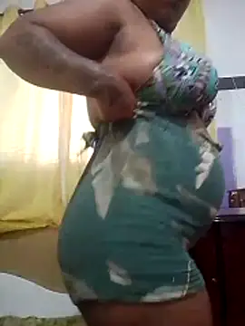 kimberlly25 online show from March 31, 2026, 4:29 pm