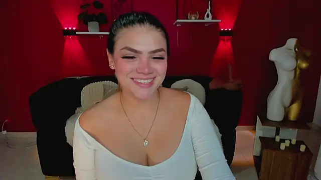 Sofia Velvetx online show from June 1, 2026, 1:02 pm