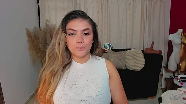 Sofia Velvetx online show from June 27, 2026, 2:23 pm