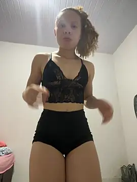 Snapshot of jhully_hot chatting on April 23, 2026, 3:08 am jhully hot online show from April 23, 2026, 3:08 am