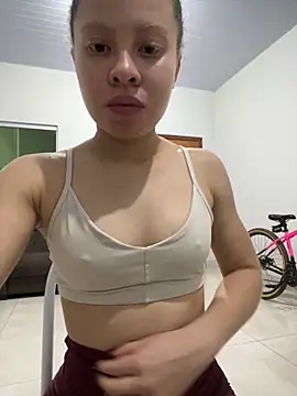 Snapshot of jhully_hot chatting on June 2, 2026, 11:29 pm jhully hot online show from June 2, 2026, 11:29 pm