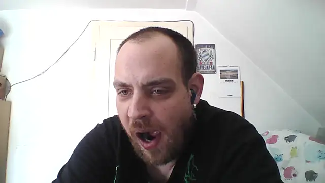 Snapshot of fettgail-0507 chatting on May 3, 2026, 9:37 am fettgail-0507 online show from May 3, 2026, 9:37 am