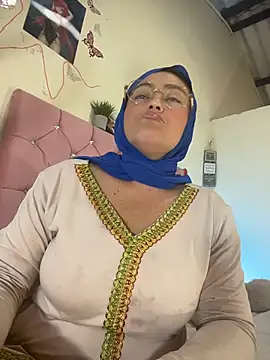 Snapshot of Marian_fadel chatting on June 9, 2026, 1:34 pm Marian fadel online show from June 9, 2026, 1:34 pm
