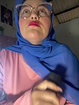Snapshot of Marian_fadel chatting on June 18, 2026, 1:37 pm Marian fadel online show from June 18, 2026, 1:37 pm