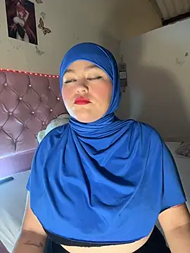 Snapshot of Marian_fadel chatting on July 4, 2026, 1:28 pm Marian fadel online show from July 4, 2026, 1:28 pm