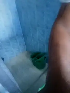 luis20212 online show from March 29, 2026, 8:20 pm