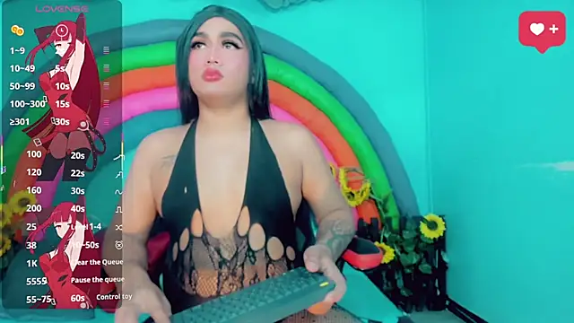 samantha  paez online show from May 2, 2026, 3:33 am