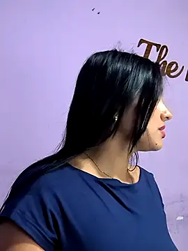 SophiaCastro09  online show from April 13, 2026, 10:26 pm