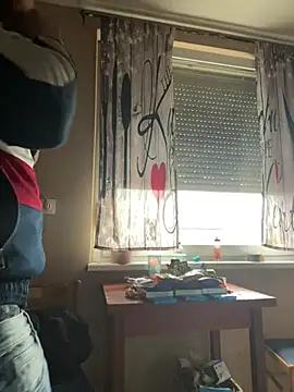 pezol9193 online show from March 27, 2026, 10:15 am