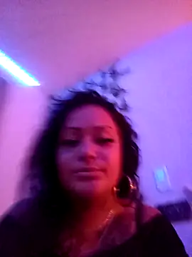 Isismoon69 online show from April 2, 2026, 2:42 am