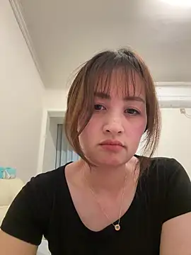Snapshot of Yang_218 chatting on April 12, 2026, 2:22 pm Yang 218 online show from April 12, 2026, 2:22 pm