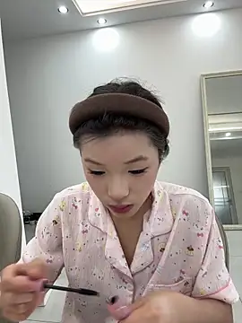 Meow 827 online show from May 8, 2026, 7:57 am
