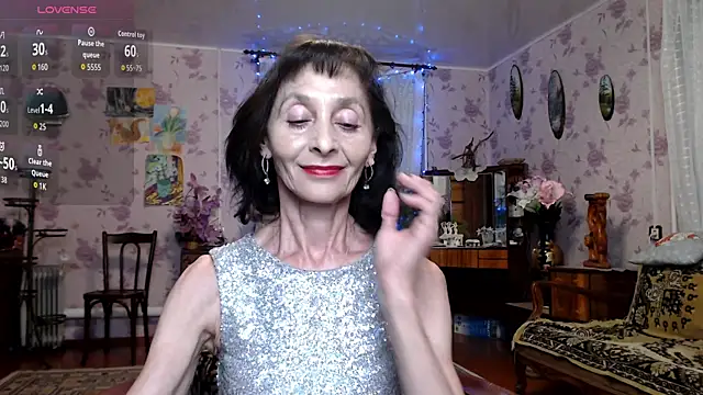 Snapshot of Shooting-Star- chatting on May 25, 2026, 6:47 pm Shooting-Star- online show from May 25, 2026, 6:47 pm