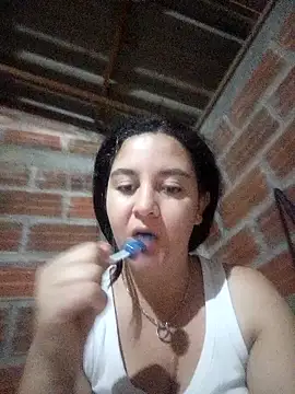 Snapshot of gananchaverra chatting on April 10, 2026, 3:01 am gananchaverra online show from April 10, 2026, 3:01 am