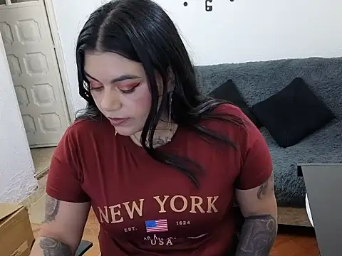 Snapshot of Karla_greenn chatting on July 13, 2026, 7:16 pm Karla greenn online show from July 13, 2026, 7:16 pm