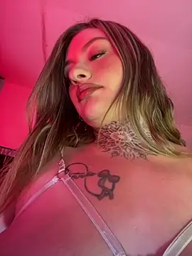 Eliee--Roth online show from April 14, 2026, 1:11 am