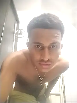 ianruiz02 online show from March 29, 2026, 4:34 am