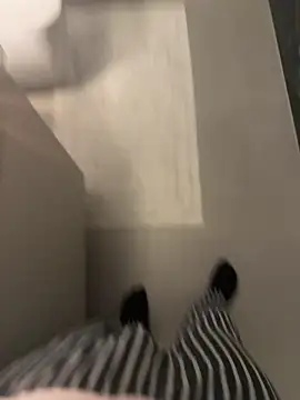 icemanhotwomen online show from April 12, 2026, 7:30 pm