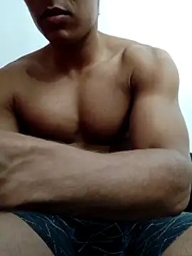 Snapshot of andres_1999_ chatting on April 5, 2026, 2:53 am andres 1999 online show from April 5, 2026, 2:53 am