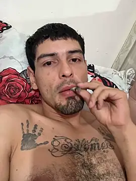 Snapshot of Lherzamxx chatting on March 31, 2026, 6:47 am Lherzamxx online show from March 31, 2026, 6:47 am