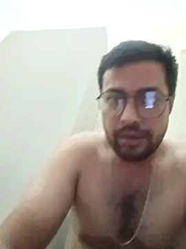 Snapshot of herochoclateboy chatting on April 20, 2026, 4:43 pm herochoclateboy online show from April 20, 2026, 4:43 pm