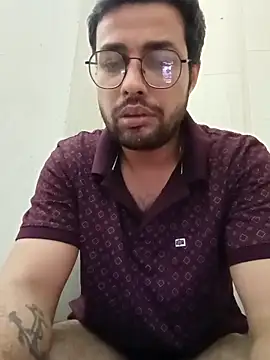 Snapshot of herochoclateboy chatting on April 24, 2026, 4:53 pm herochoclateboy online show from April 24, 2026, 4:53 pm