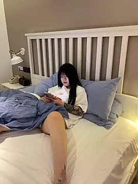 Snapshot of xiaoleilei-101 chatting on April 1, 2026, 11:44 am xiaoleilei-101 online show from April 1, 2026, 11:44 am