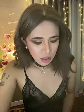  Flirtyprincess  online show from June 11, 2026, 12:32 am