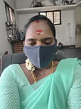 Snapshot of Tamil_Sangeetha chatting on July 7, 2026, 7:09 am Tamil Sangeetha online show from July 7, 2026, 7:09 am