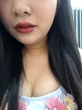 Snapshot of LindaBsexy chatting on March 29, 2026, 4:18 pm LindaBsexy online show from March 29, 2026, 4:18 pm