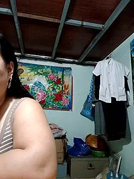 Snapshot of Monglan-c chatting on April 24, 2026, 2:25 am Monglan-c online show from April 24, 2026, 2:25 am